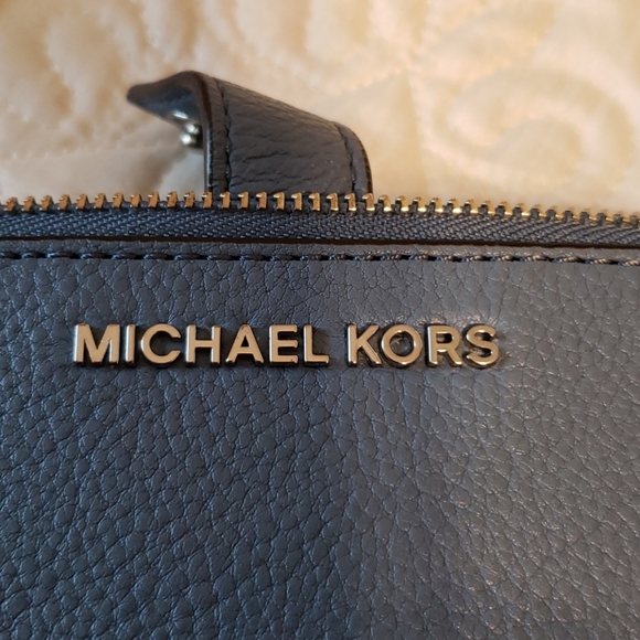 Michael kors Wallet NWOT - Picture 5 of 7